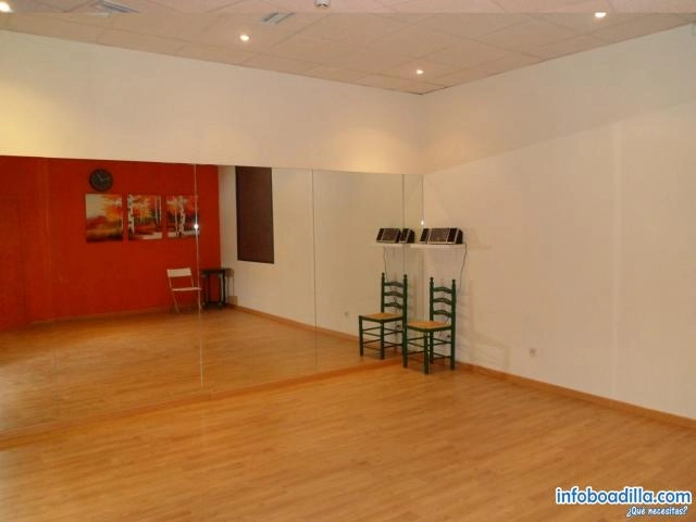 Clases de Flamenco, Sevillanas, Salsa...