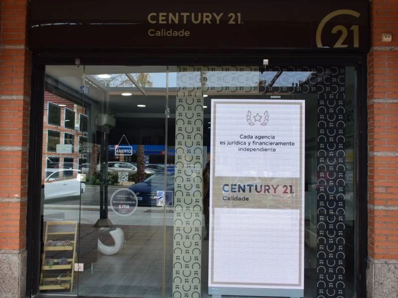 Compra, venta y alquiler de bienes inmuebles