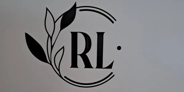 logo Masajes & Belleza - Maderoterapia 