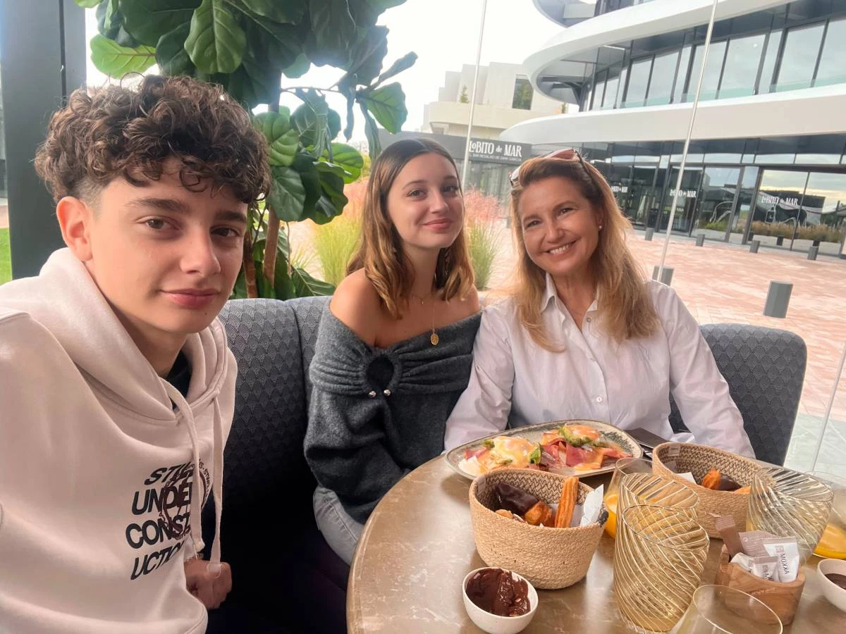 Brunch para dos personas en Mena 