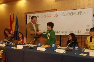 Escolares del municipio se convierten en Alcalde y Concejales por un día