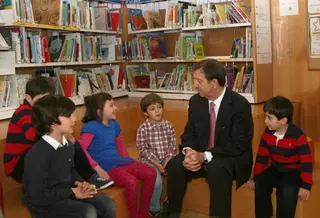 El Club de Pequeños Lectores entrevista al Alcalde
