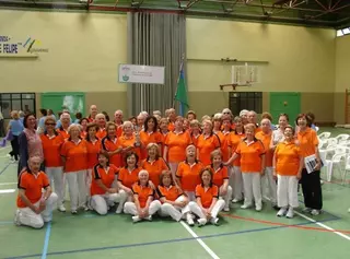 Los Mayores del municipio realizan una exhibición de gimnasia