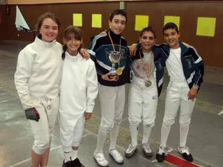 Oro y Plata para el esgrima vallanovense