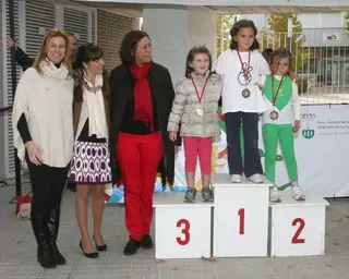 La XIII Carrera Popular congrega a 200 participantes