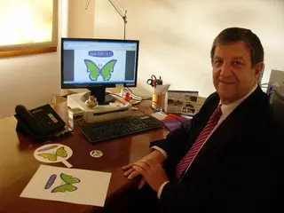 El Alcalde muestra su apoyo a la nueva campaña de la Fundación Irene Megías