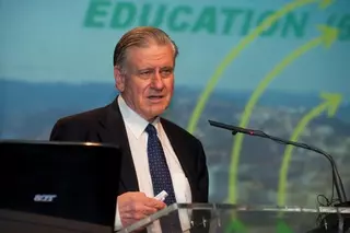 El Doctor Valentín Fuster visita Villanueva de la Cañada