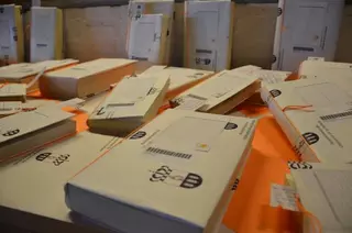 Leer libros sin conocer su título y autor, última propuesta veraniega de la Biblioteca de Villanueva de la Cañada