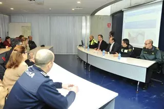 El ayuntamiento pone en marcha un sistema de alerta policial para comercios a través de SMS