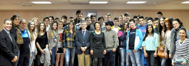 Los alumnos de 4º ESO del IES Sapaere Aude comienzas sus practicas en el Ayuntamiento