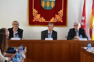 El Alcalde de Villanueva de la Cañada inaugura el VIII Foro de Hostelería y Turismo de la UCJC