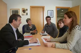 Vales canjeables por alimentos para familias del municipio sin recursos