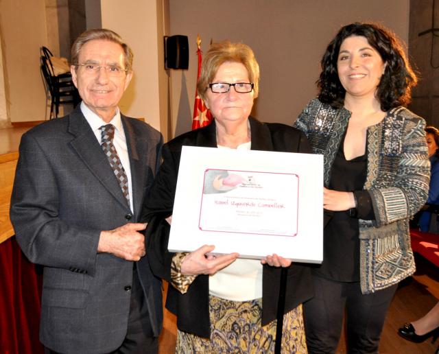 Villanueva del Pardillo entrega su Premio Mujer a Isabel Izquierdo, primera farmacéutica del municipio