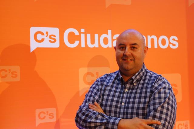 Carlos López: "Los resultados andaluces nos dan un gran impulso a Ciudadanos en Villanueva De La Cañada"