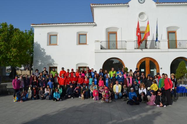 La marcha saludable y solidadria, broche final de la X Semana de la Salud en Villanueva de la Cañada