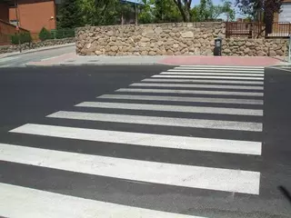 El Partido Popular solicita al Ayuntamiento la instalación de un paso de peatones para el Colegio Antavilla