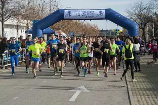 Un total de 150 corredores participan en la Tercera Edición de la San Silvestre Solidaria de Villanueva de la Cañada