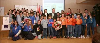 Sally O´Neill y los Scout Monte Nebo y Boanerjes, galardonados con el Premio Mujer 2016