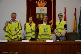 Villanueva de la Cañada suscribe acuerdos con dos protectoras de animales para el Proyecto de Colonias Controladas Felinas