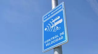 Cerca del 90% de los conductores respeta los límites de velocidad en la vía pública