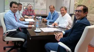 Nueva reunión de trabajo para la mejora del transporte público en Villanueva de la Cañada