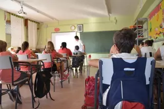 Alrededor de 3.700 escolares de Infantil y Primaria comienzan el curso en el municipio
