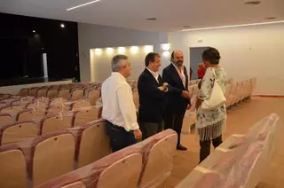El Ayuntamiento ultima los trabajos de rehabilitación del teatro y camerinos del C.C. El Castillo