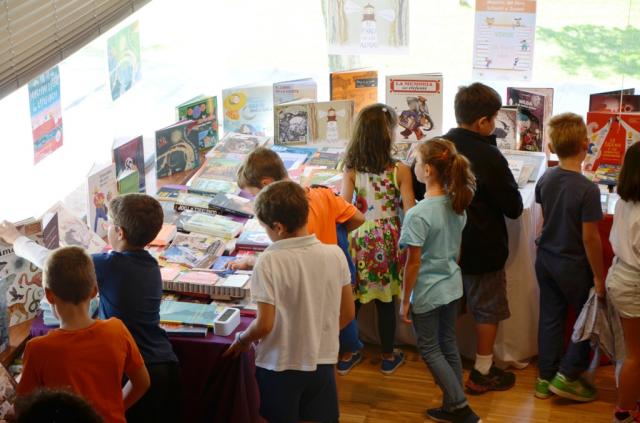La Biblioteca Municipal F. Lázaro Carreter de Villanueva de la Cañada, rinde homenaje a Roald Dahl