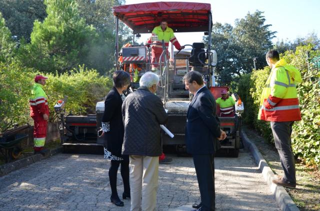 El Ayuntamiento de Villanueva de la Cañada lleva a cabo obras de asfaltado en Guadamonte