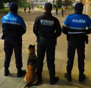 La Unidad Canina de Policía Local inicia una campaña informativa sobre el censo de animales domésticos