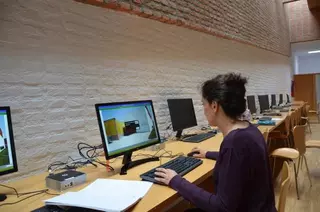 La Biblioteca Municipal de Villanueva de la Cañada cuenta con nuevos ordenadores de acceso público