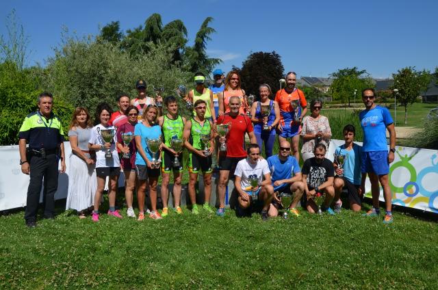 La Policía Local de Villanueva de la Cañada celebra su II Carrera Solidaria  y el I Torneo de Pádel con motivo de San Juan Bautista