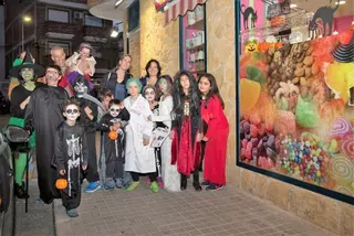 Halloween reúne un año más a numerosos niños y jóvenes en Villanueva de la Cañada