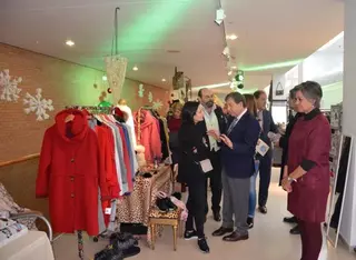 El Mercado Navideño inaugura la Programación Municipal de Navidad en Villanueva de la Cañada