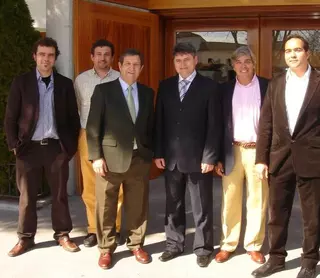EL ALCALDE DE LA CIUDAD RUMANA DE CIUGUD VISITA VILLANUEVA DE LA CAÑADA