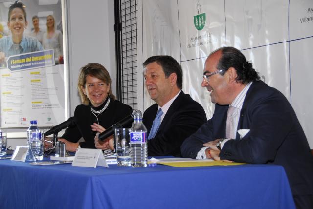 El Ayuntamiento fomenta entre los vecinos el consumo responsable.