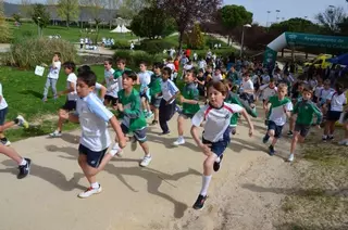 Villanueva de la Cañada se suma al Día Mundial de la Meningitis con un cross para escolares