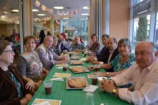 La Fiesta de San Marcos de Villanueva de La Cañada reúne a más de un centenar y medio de mayores