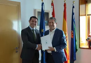 Firmado el contrato de construcción del nuevo colegio de Villanueva de La Cañada