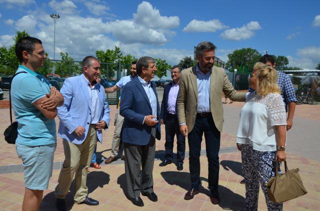 Una delegación de la Asociación Víctimas del Terrorismo visita Villanueva de la Cañada