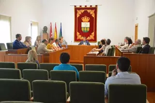El Ayuntamiento regula el horario de uso de las instalaciones deportivas y su sistema de iluminación