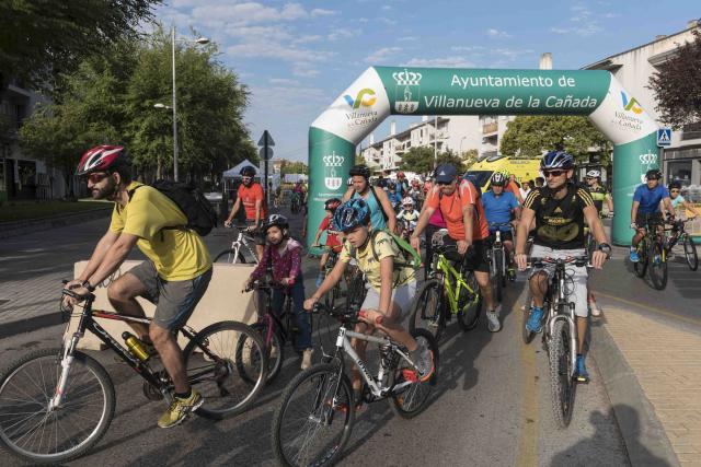 Cerca de 700 corredores se dan cita en la 31.ª Fiesta de la Bicicleta
