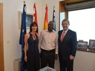 Villanueva de La Cañada recibe al director del Hospital de Alinafe (Malawi)