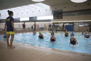 Villanueva de la Cañada celebra con actividades acuáticas y yoga el Día Mundial contra el Cáncer