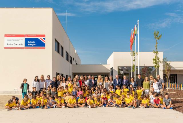 Inaugurado el nuevo colegio público Padre Garralda de Villanueva de la Cañada