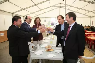 I Feria del Marisco de Villanueva de la Cañada del  5 AL 8 DE Junio