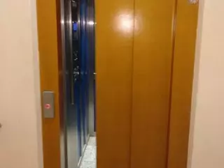 El ascensor del Centro de Mayores de Villanueva del Pardillo está de nuevo en funcionamiento