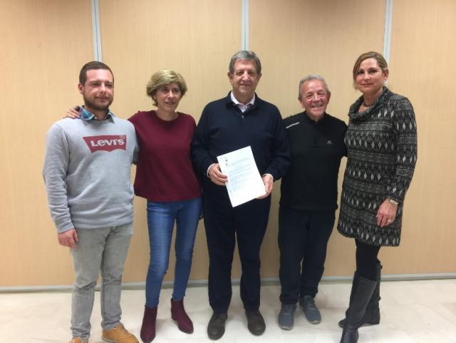 El Ayuntamiento de Villanueva de la Cañada firma un acuerdo de colaboración con las peñas del municipio