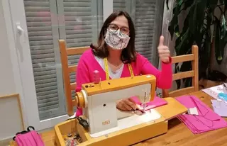 Mascarillas de tela confeccionadas en hogares villanovenses