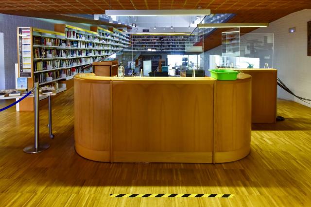 La Biblioteca Municipal reabre sus puertas solamente para el préstamo y la devolución de ejemplares con cita previa